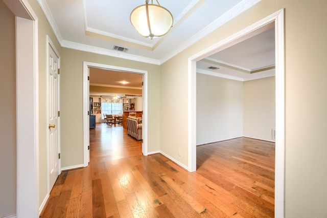 2205 W Hull Street, Denison, TX 75020