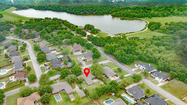 2205 W Hull Street, Denison, TX 75020