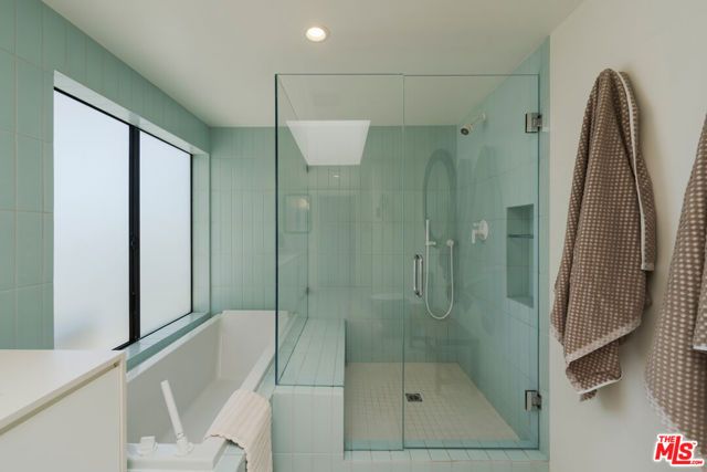 1071 Tellem Drive, Pacific Palisades (los Angeles), CA 90272