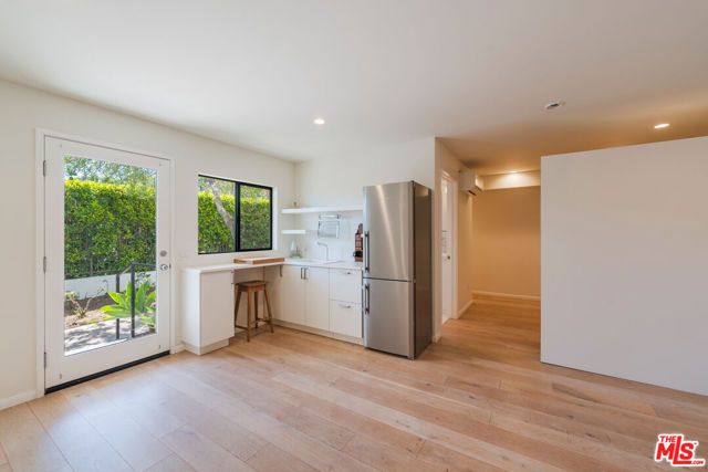 1071 Tellem Drive, Pacific Palisades (los Angeles), CA 90272