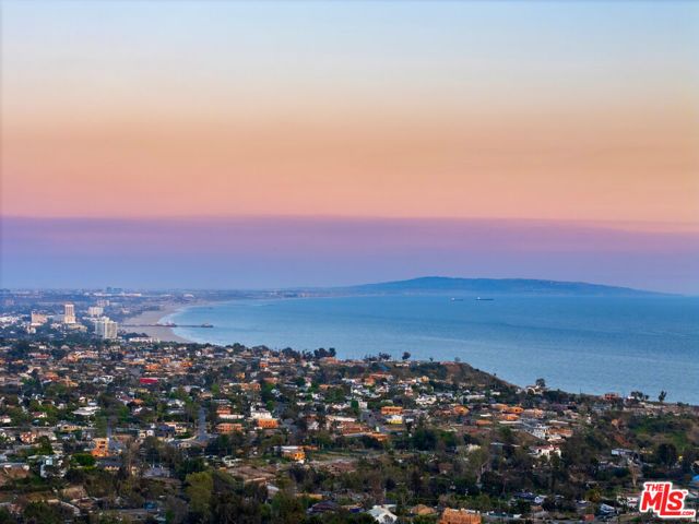 1071 Tellem Drive, Pacific Palisades (los Angeles), CA 90272