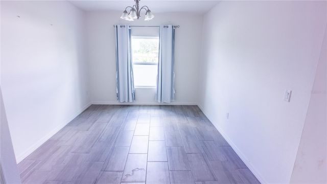 1062 SAND TORCH CIRCLE, Davenport, FL 33837