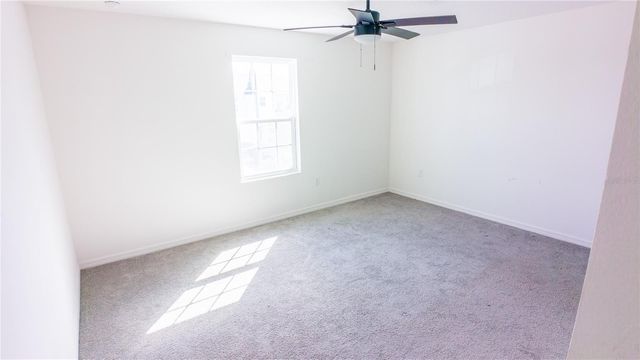 1062 SAND TORCH CIRCLE, Davenport, FL 33837