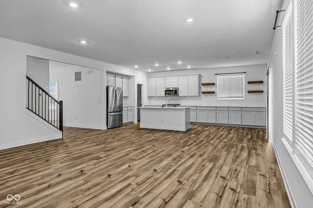 1046 Elmwood Lane, Greenwood, IN 46143