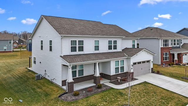 1046 Elmwood Lane, Greenwood, IN 46143