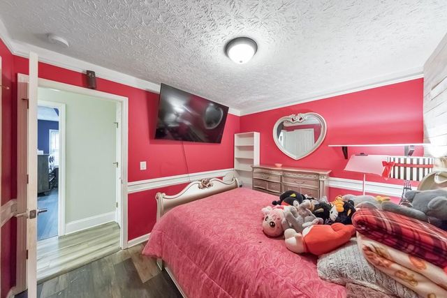 429 Etowah Valley Way, Woodstock, GA 30189