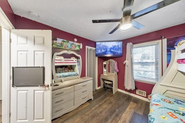 429 Etowah Valley Way, Woodstock, GA 30189