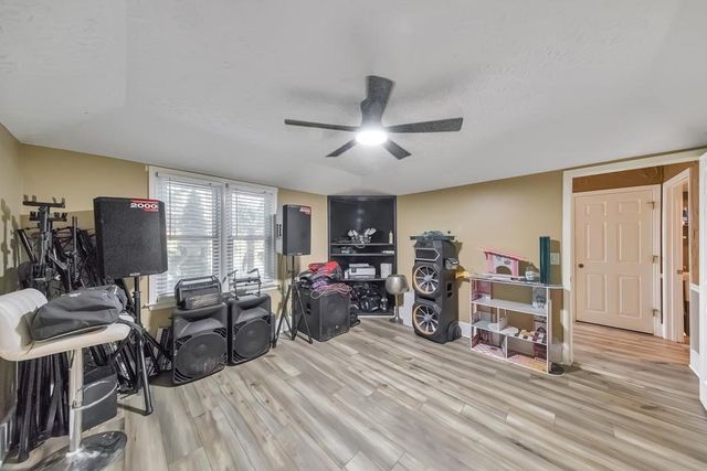 429 Etowah Valley Way, Woodstock, GA 30189