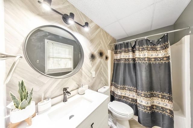 429 Etowah Valley Way, Woodstock, GA 30189