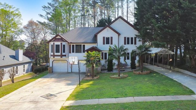 429 Etowah Valley Way, Woodstock, GA 30189