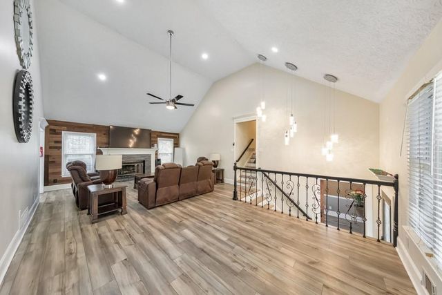 429 Etowah Valley Way, Woodstock, GA 30189