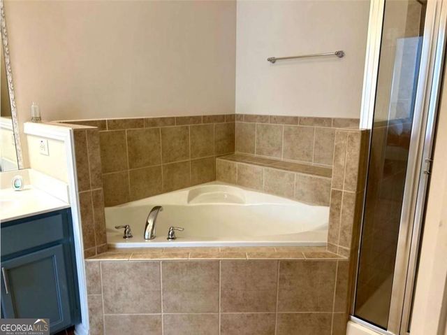 220 Stone Park Drive, Woodstock, GA 30188