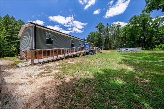 8955 Dennis Road, Germanton, NC 27019