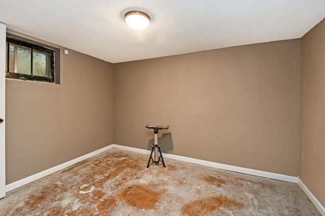 2021 S Jefferson Avenue, Springfield, MO 65807