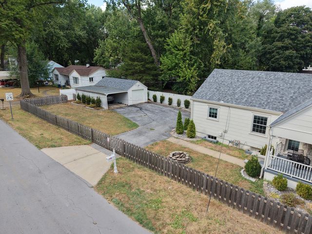 2021 S Jefferson Avenue, Springfield, MO 65807