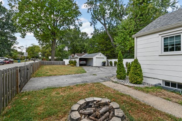 2021 S Jefferson Avenue, Springfield, MO 65807