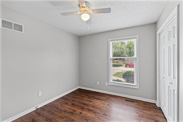 7218 N Pennsylvania Avenue, Kansas City, MO 64118