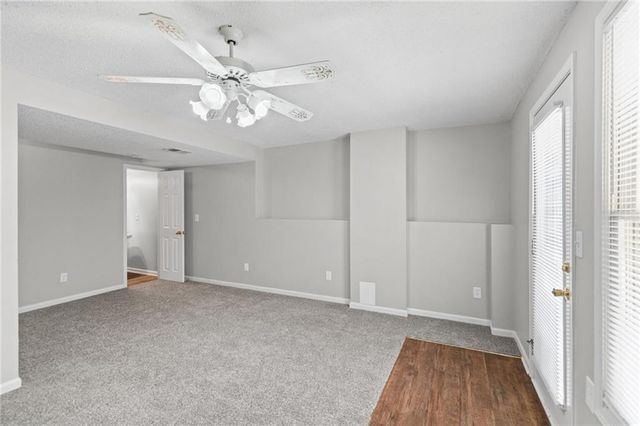 7218 N Pennsylvania Avenue, Kansas City, MO 64118
