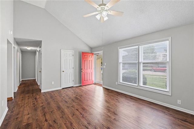 7218 N Pennsylvania Avenue, Kansas City, MO 64118