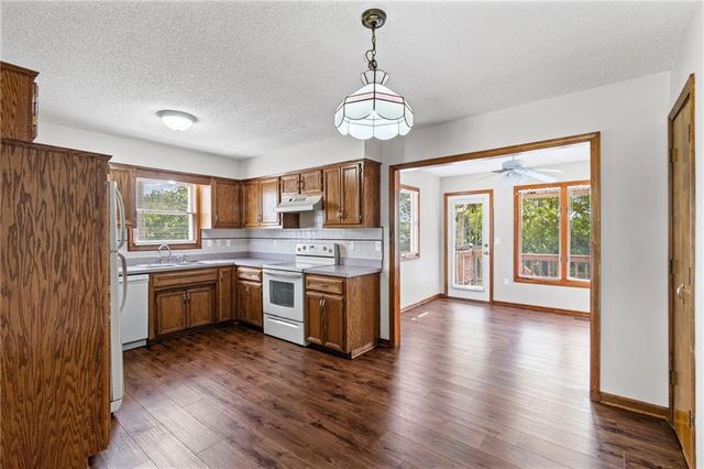 7218 N Pennsylvania Avenue, Kansas City, MO 64118