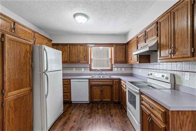 7218 N Pennsylvania Avenue, Kansas City, MO 64118