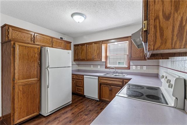 7218 N Pennsylvania Avenue, Kansas City, MO 64118