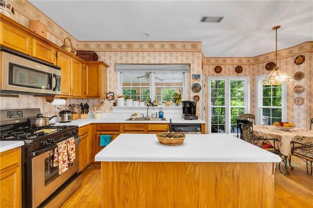 4990 Agate Drive, Alpharetta, GA 30022