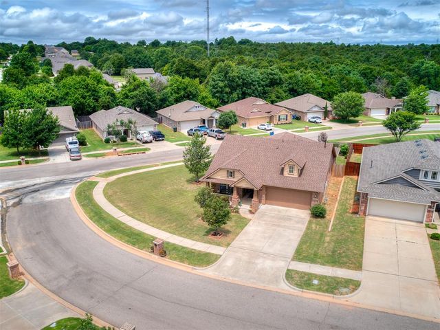 12487 Lakota Drive, Choctaw, OK 73020