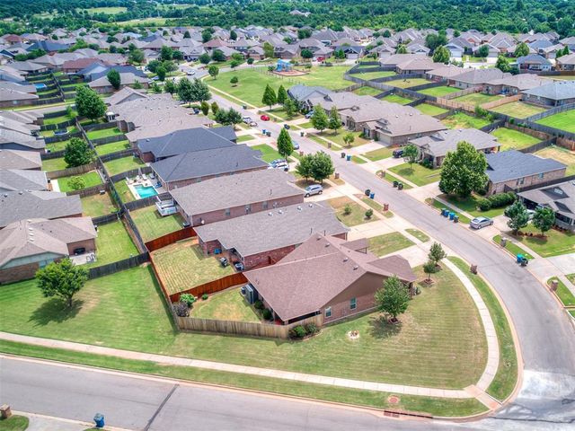 12487 Lakota Drive, Choctaw, OK 73020