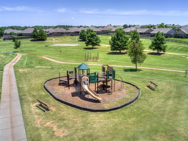 12487 Lakota Drive, Choctaw, OK 73020