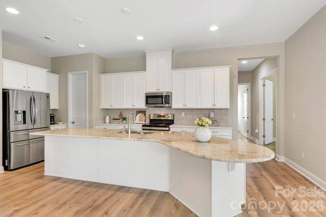 8091 Woodline Lane, Denver, NC 28037