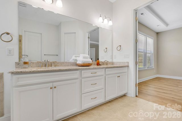 8091 Woodline Lane, Denver, NC 28037