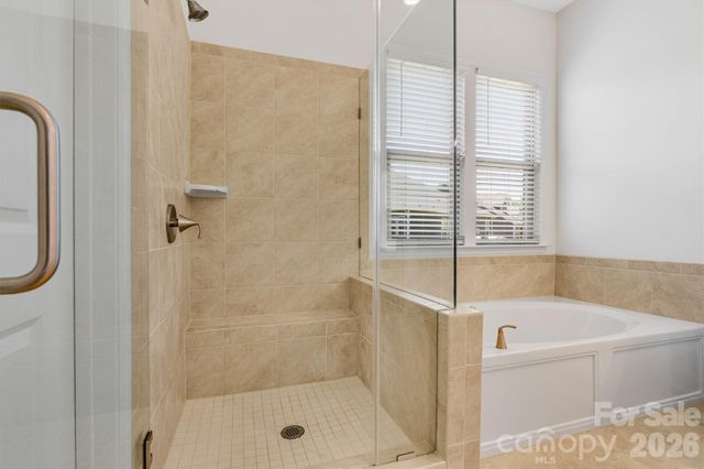 8091 Woodline Lane, Denver, NC 28037