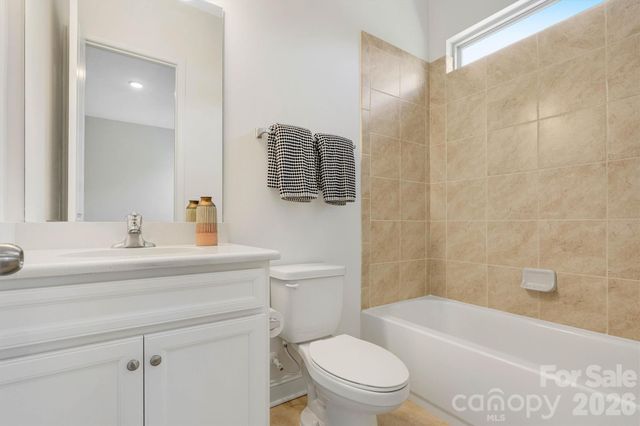 8091 Woodline Lane, Denver, NC 28037