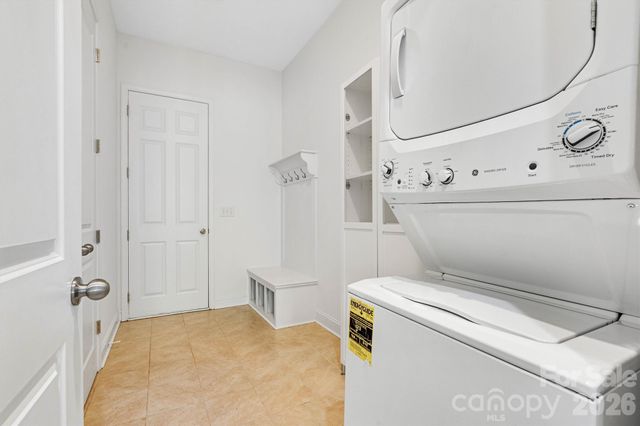 8091 Woodline Lane, Denver, NC 28037