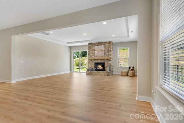 8091 Woodline Lane, Denver, NC 28037