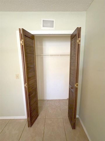 5061 BARNEGAT POINT ROAD, Orlando, FL 32808