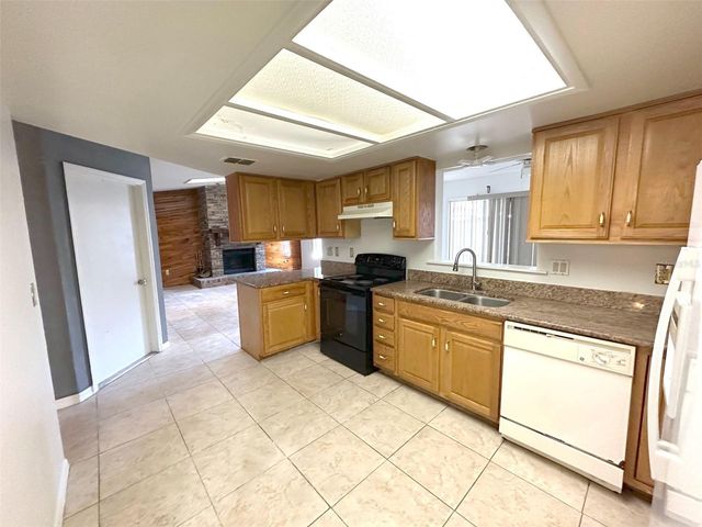 5061 BARNEGAT POINT ROAD, Orlando, FL 32808