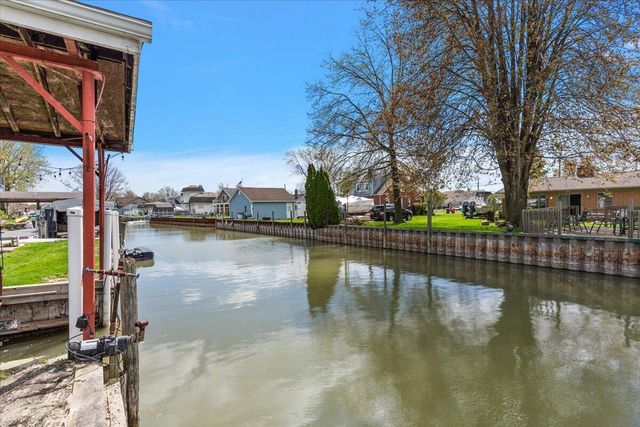 38909 Lakeshore Drive, Harrison Township, MI 48045