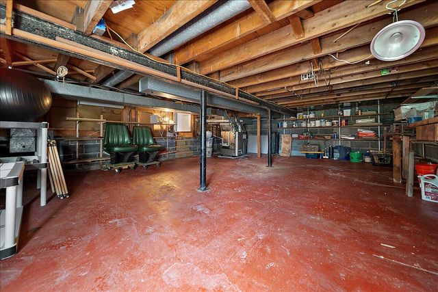 38909 Lakeshore Drive, Harrison Township, MI 48045