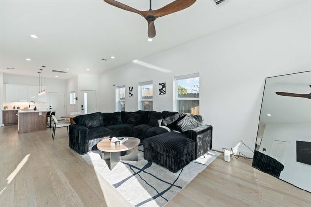 3034 Gray Street B, Houston, TX 77004