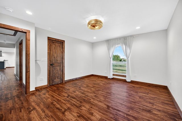 616 E Bells Boulevard, Bells, TX 75414