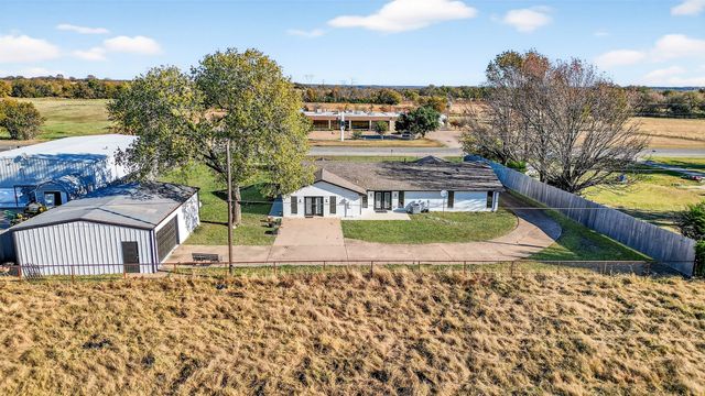 616 E Bells Boulevard, Bells, TX 75414