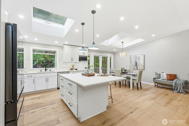 20630 NE 150th Street, Woodinville, WA 98077