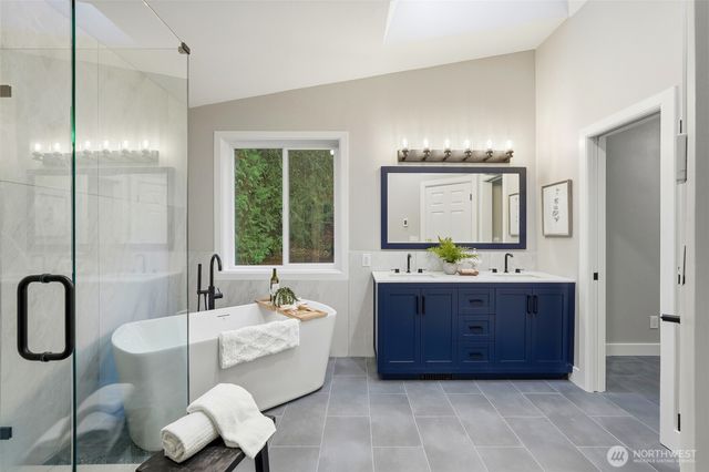 20630 NE 150th Street, Woodinville, WA 98077