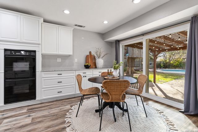 19735 Encino Glen, San Antonio, TX 78259