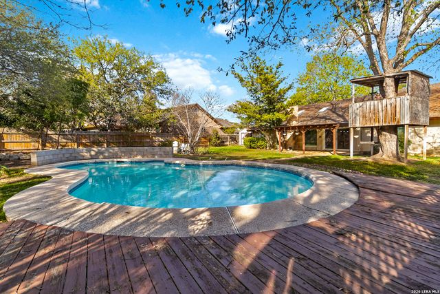 19735 Encino Glen, San Antonio, TX 78259