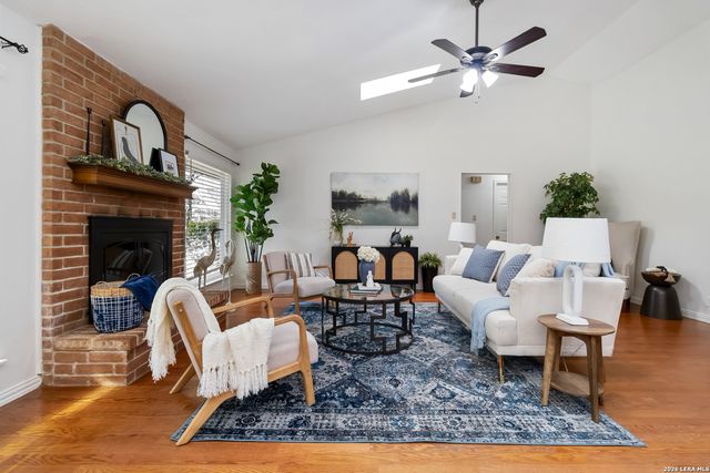 19735 Encino Glen, San Antonio, TX 78259