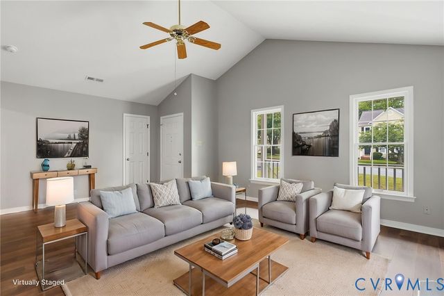 12332 Gayton Bluffs Ln, Henrico, VA 23233
