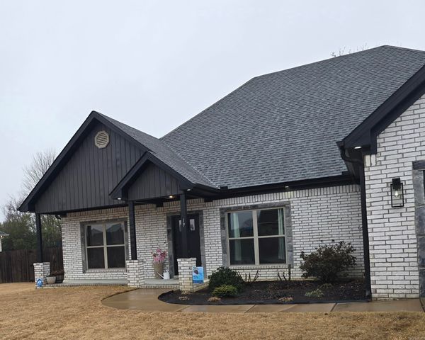 19 Duncan Lane, Vilonia, AR 72173